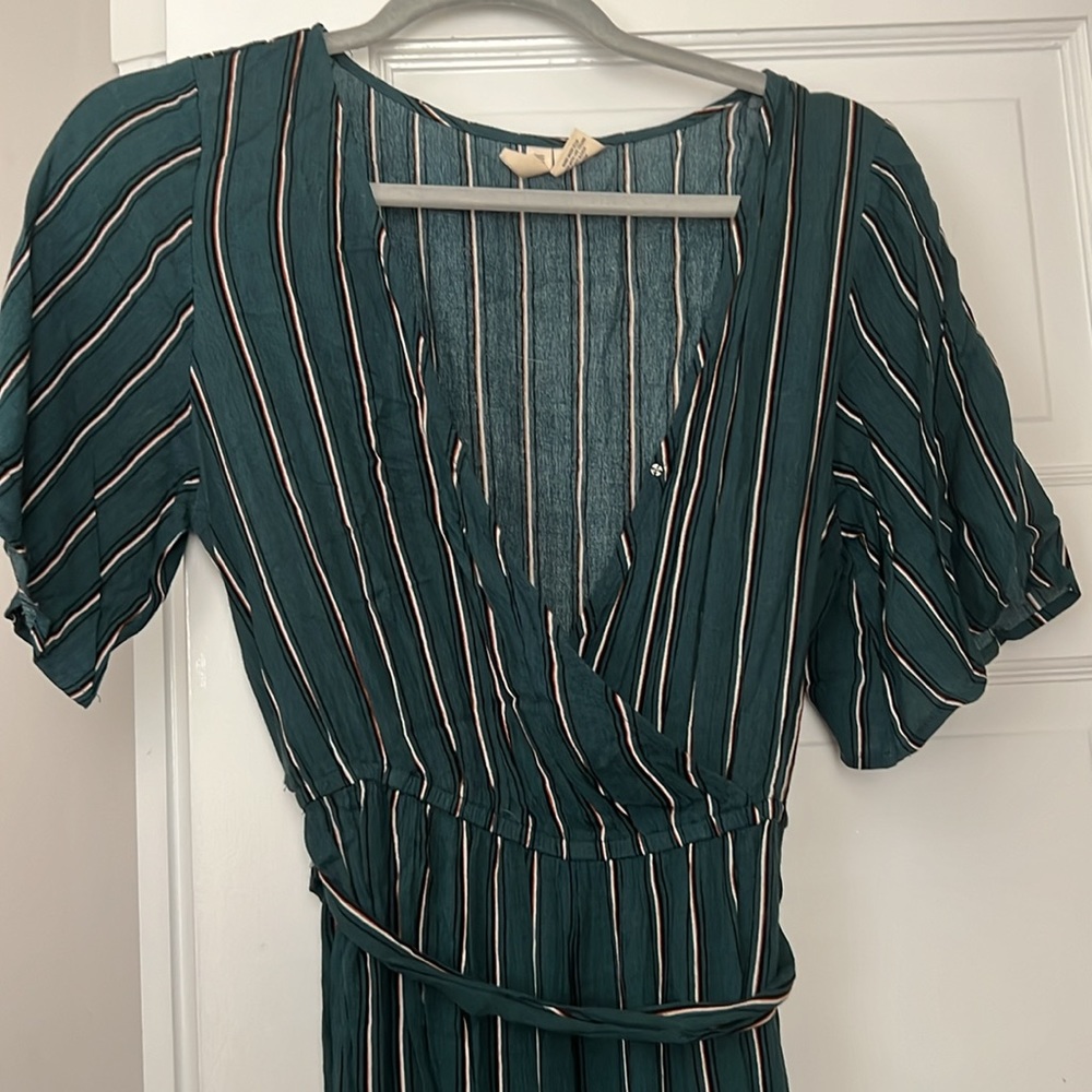 Jumpsuit - Picture 2 of 3
